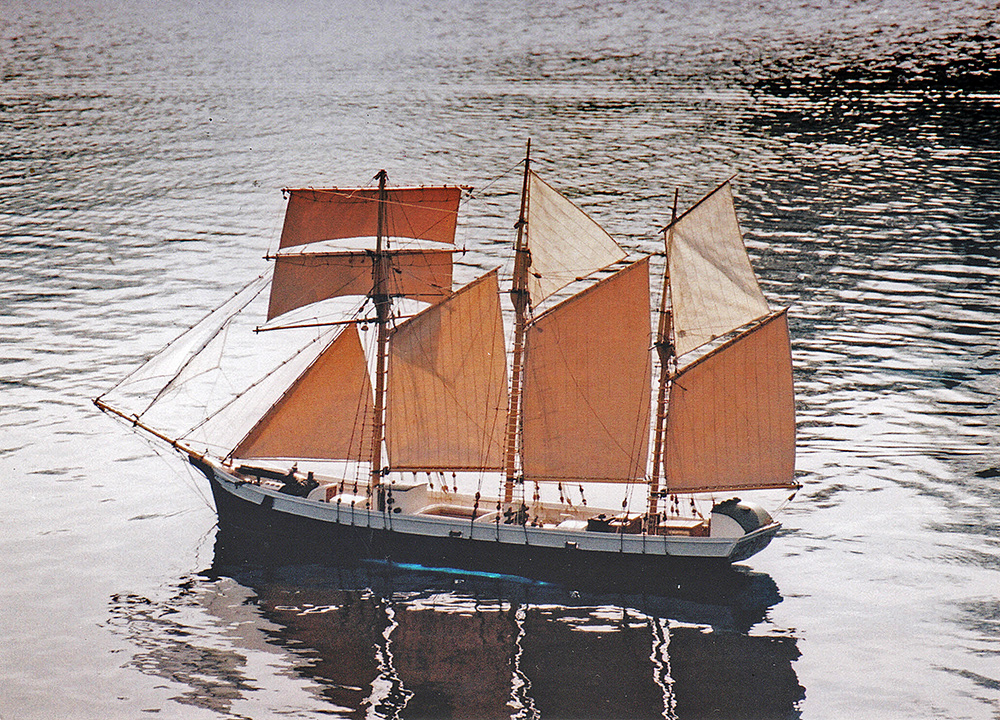 Shipwrights in Miniature
